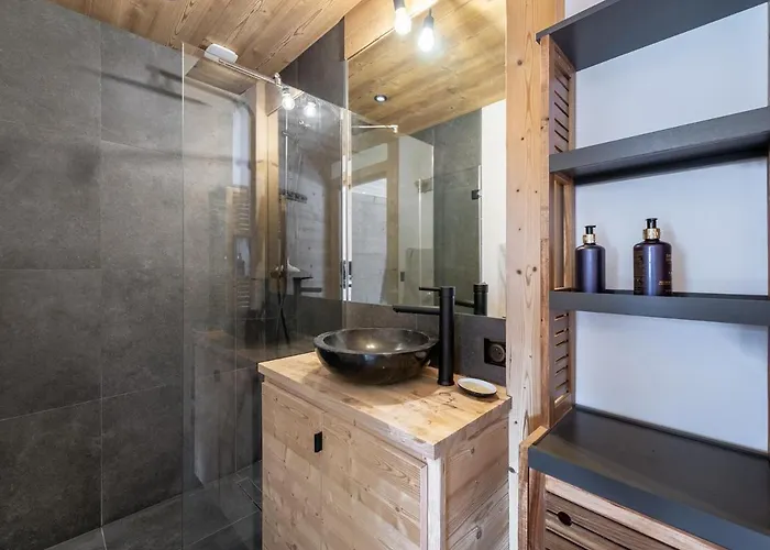 Grand Neuf Avec Jardin à - Fr-1-569-60 Appartement Megève